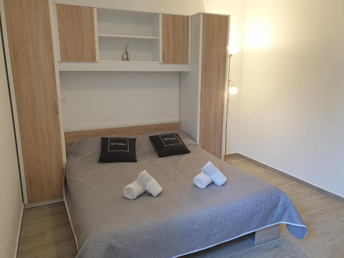 Apartments Valeria Divšići Eksteriør bilde
